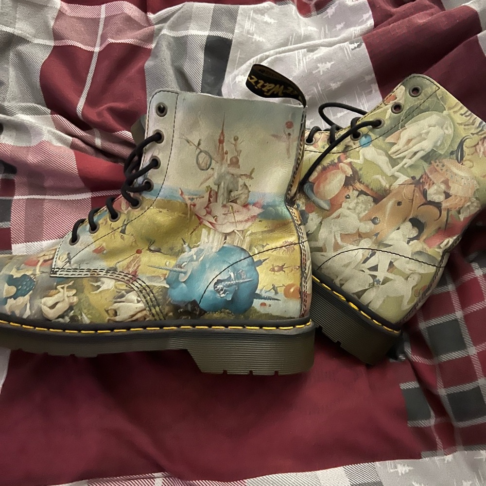 Doc Martens Bosch boots EUC